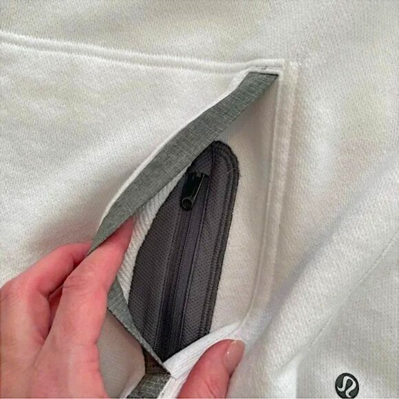 Lululemon men’s zip up hoodie sweatshirt | Fall coat | Winter jacket - Picture 4 of 8